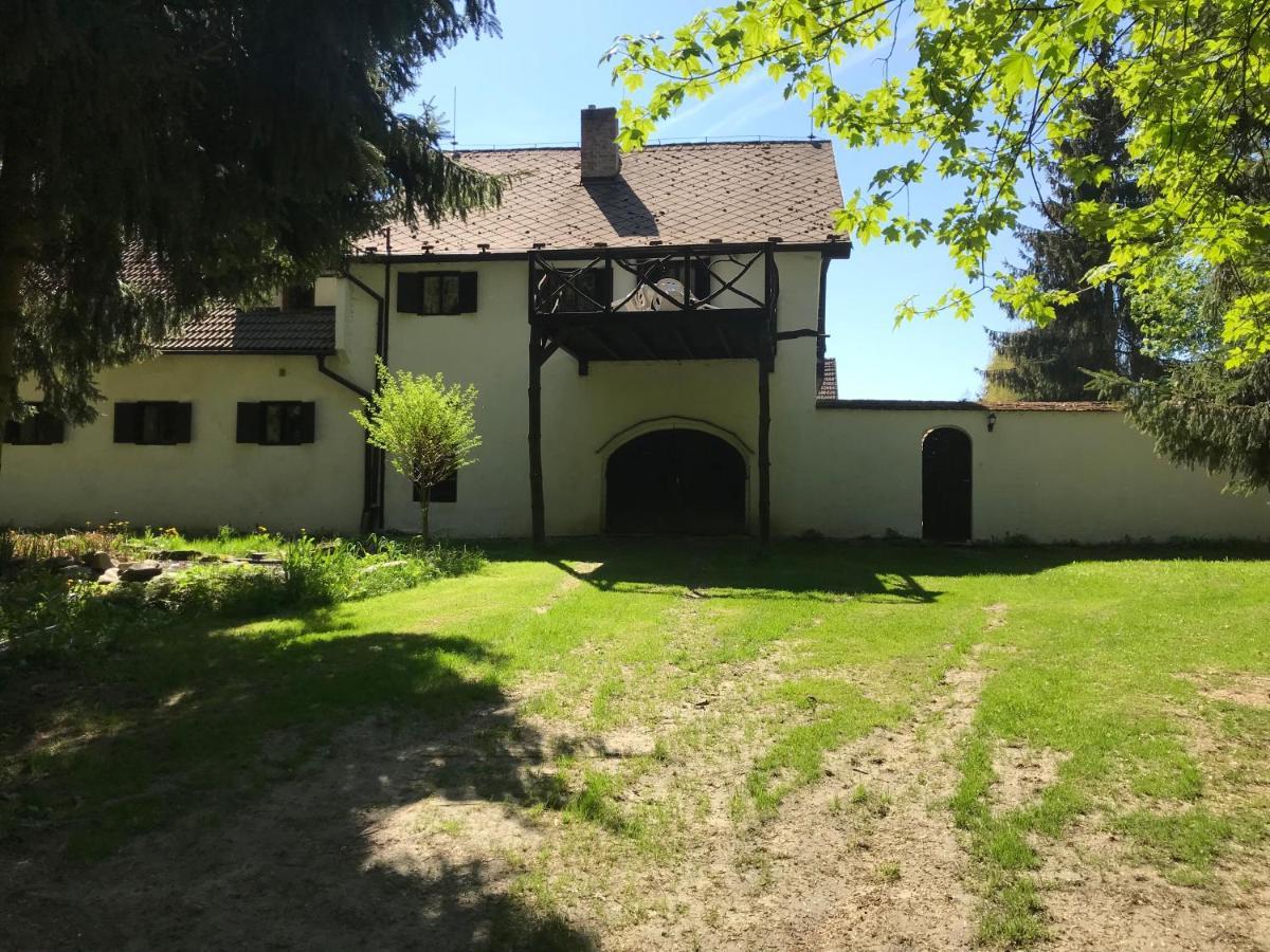 Apartmany Slavkovice-Lipno Černá v Pošumaví エクステリア 写真